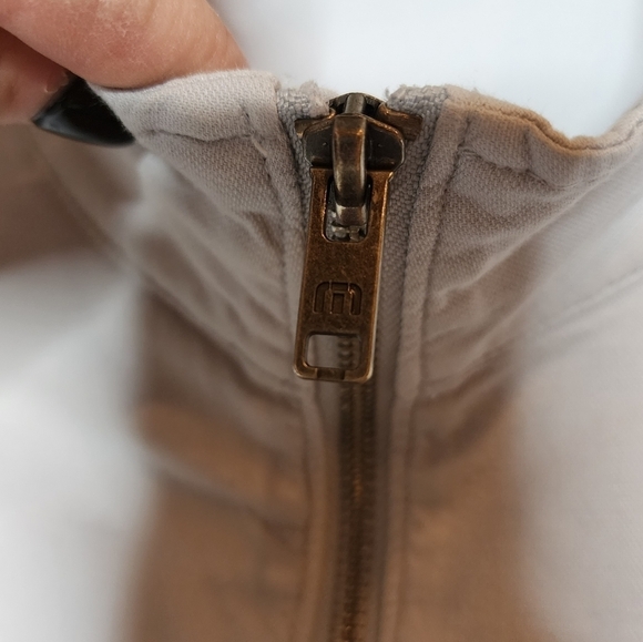 Travis Mathew lightweight zip jacket. - Picture 12 of 14